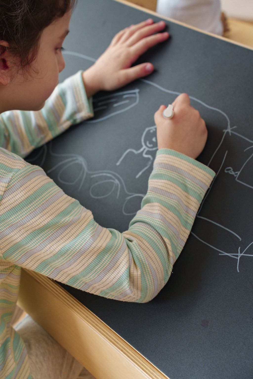 Ash Adjustable Wooden Learning Tent with Kids Desk & Chair – 2-in-1 Play & Study Station